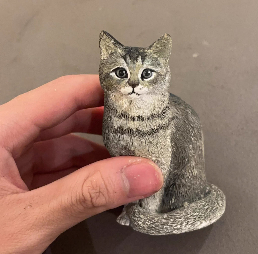 Custom pet portrait, Handmade personalized full-body pet figurines